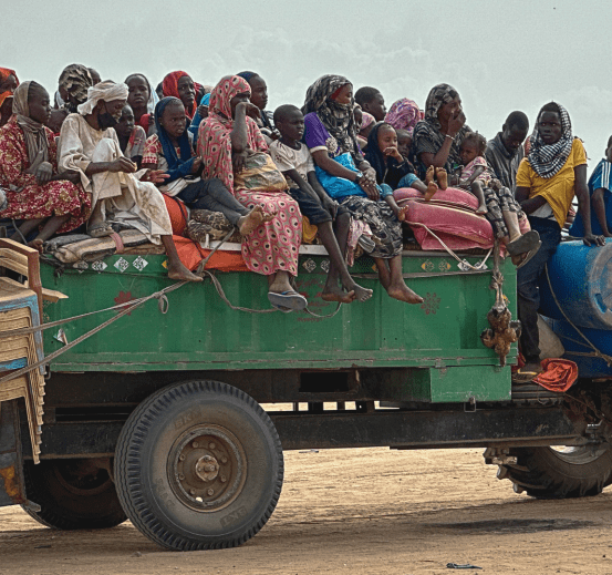  Displaced people reaching Tawila locality in Sudan.